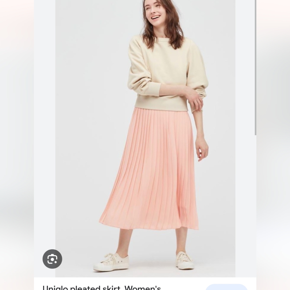 Uniqlo Pleated Skirt